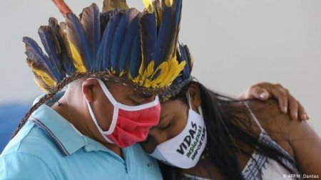 В Бразилии от коронавируса за сутки умерло свыше 1000 человек