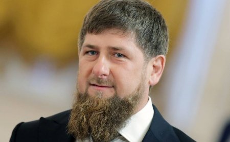 Кадыров доставлен в Москву с подозрением на коронавирус